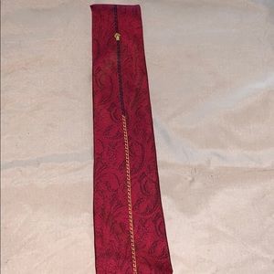 Men’s necktie